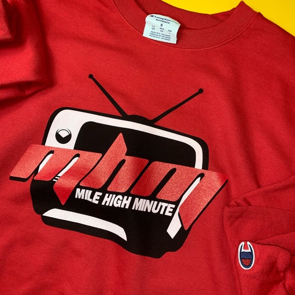 Champion Crewneck Sweater Pullover Adult Red - Picture 4 of 5